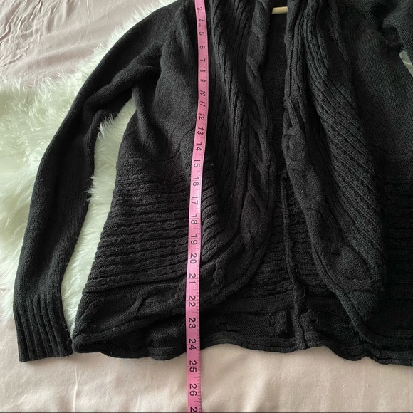 Shows Neck • Black Cardigan - Picture 3 of 8